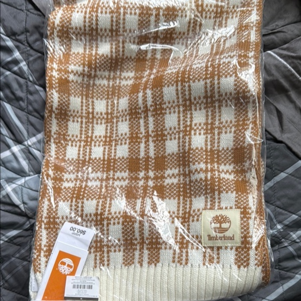 Timberland Brown and Cream Plaid Scarf NIP. Ret $60
